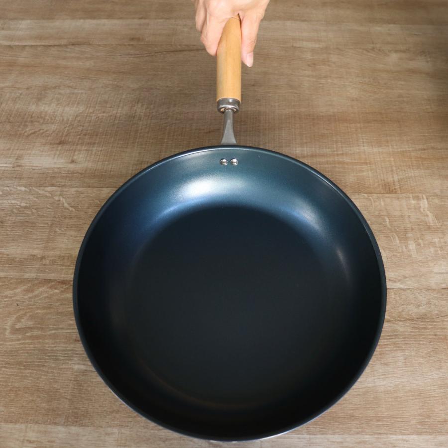 匠味（杉山金属） 鉄フライパン 26cm IH対応 匠味 日本製 （ ガス火