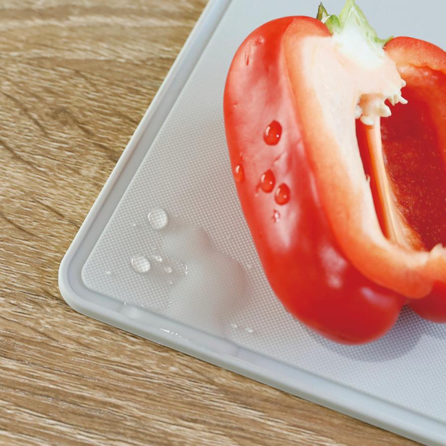 CB JAPAN 抗菌TPUまな板 レクタングル 食洗機対応 atomico CB JAPAN 抗菌TPUまな板 レクタングル 食洗機対応 atomico