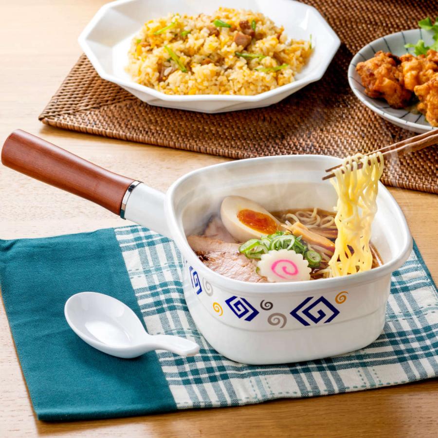 高木金属工業 角型片手鍋 14cm IH対応 ホーロー製 四角いお鍋 麺 高木金属工業 角型片手鍋 14cm IH対応 ホーロー製 四角いお鍋 麺