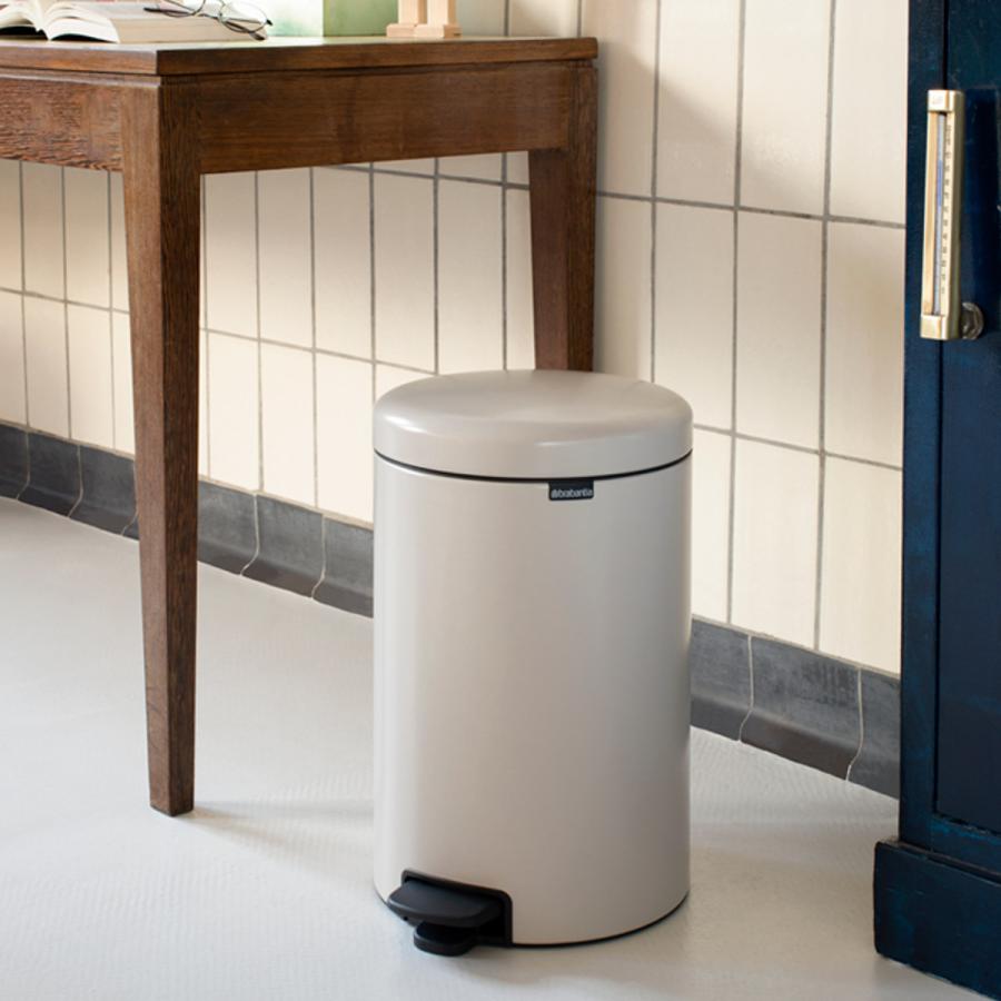brabantia ゴミ箱 20L ペダル式 ペダルビン ( ごみ箱 brabantia ゴミ箱 20L ペダル式 ペダルビン ( ごみ箱