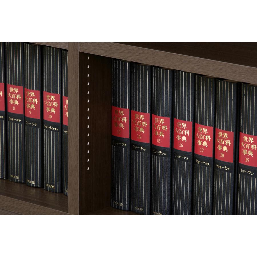 重厚　古くてしっかりした本棚 重厚 古くてしっかりした本棚