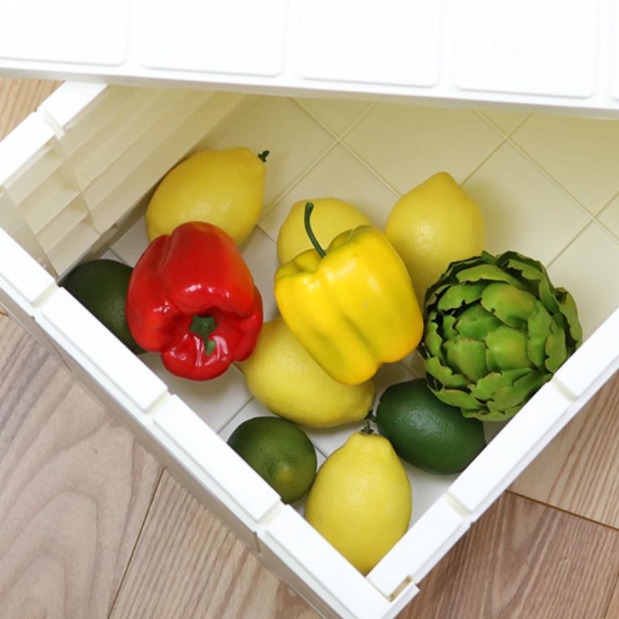 緑色の長方形コンテナ 60個セットの値段です。 収納ボックス 幅60×奥行