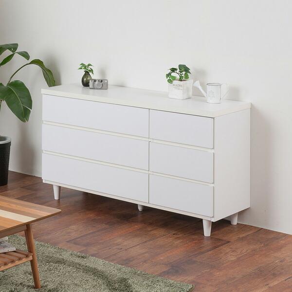 新井家具　ホワイト 3段ローチェスト　美品 チェスト 3段 洋タンス 北欧風 ローチェスト 幅120cm （ 白家具 脚付