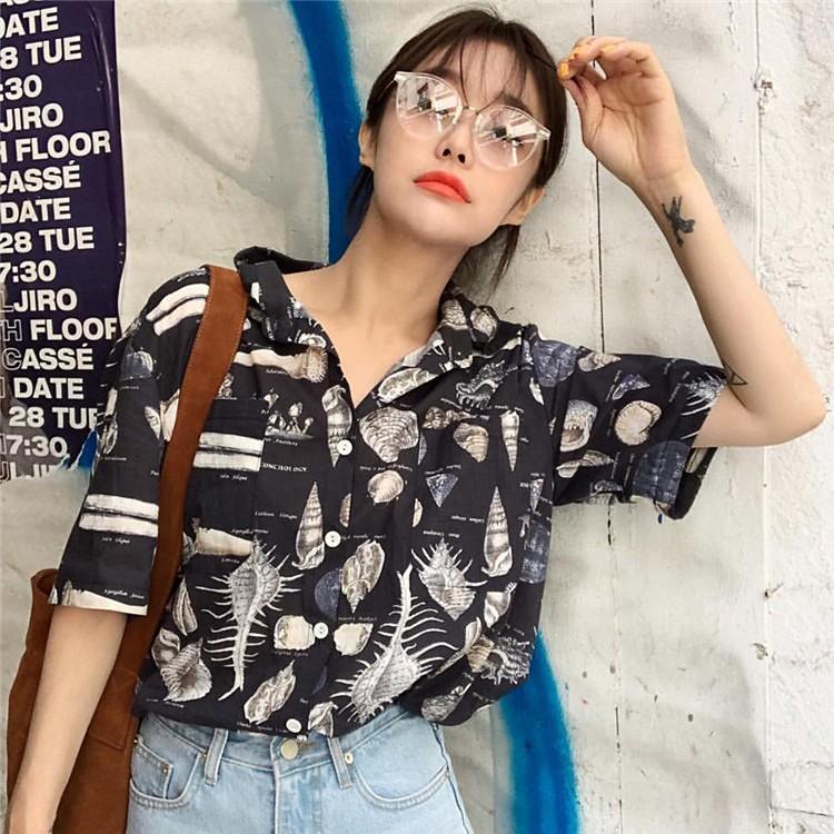 ブラウス シャツ レディース トップス 40代 おしゃれ ブラウス 上品 貝殻柄 上質感 3色 きれいめ 夏 着痩せ 旅行 海辺 Lnbc044 Lizstore 通販 Yahoo ショッピング