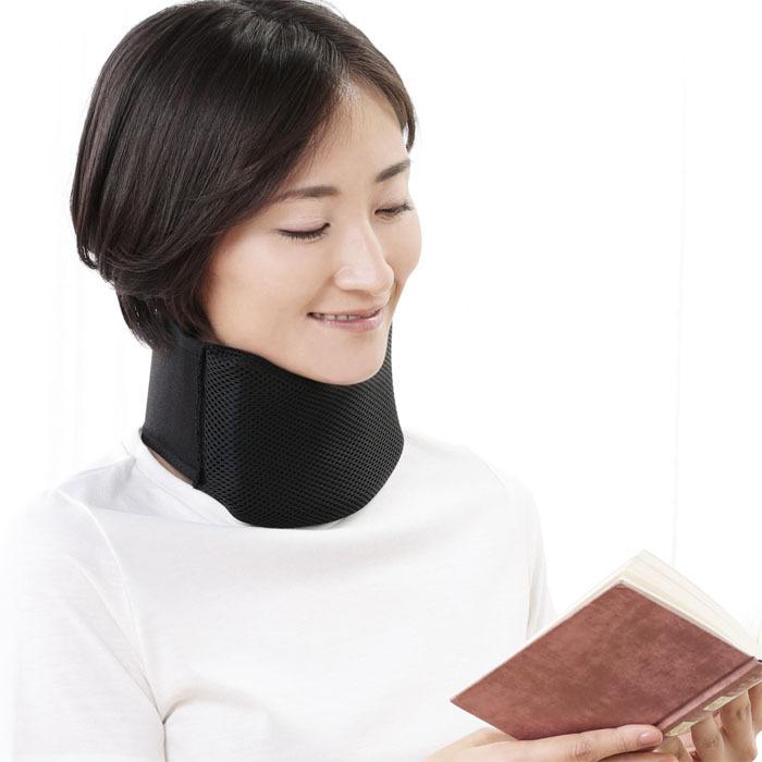818円 本日特価 セルヴァン 接骨院の先生が監修したネックサポーター 首のサポーター 日本製