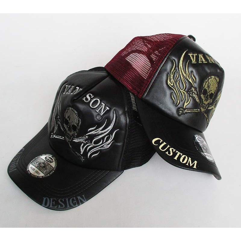 w*n様 レア！YUHAN WANG の花柄キャップ　黒 w*n様 レア！YUHAN WANG の花柄キャップ 黒