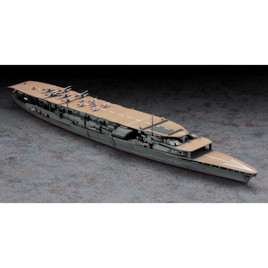 ハセガワ 1/700 日本海軍 航空母艦 赤城 “三段甲板” w/艦載機セット