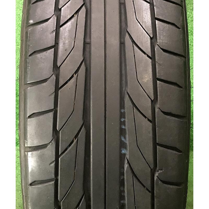 ニットータイヤ　225 45 19 新品未使用です ニットータイヤ ☆2018年製 225/45R19 96Y NITTO NT555 G2 中古 夏