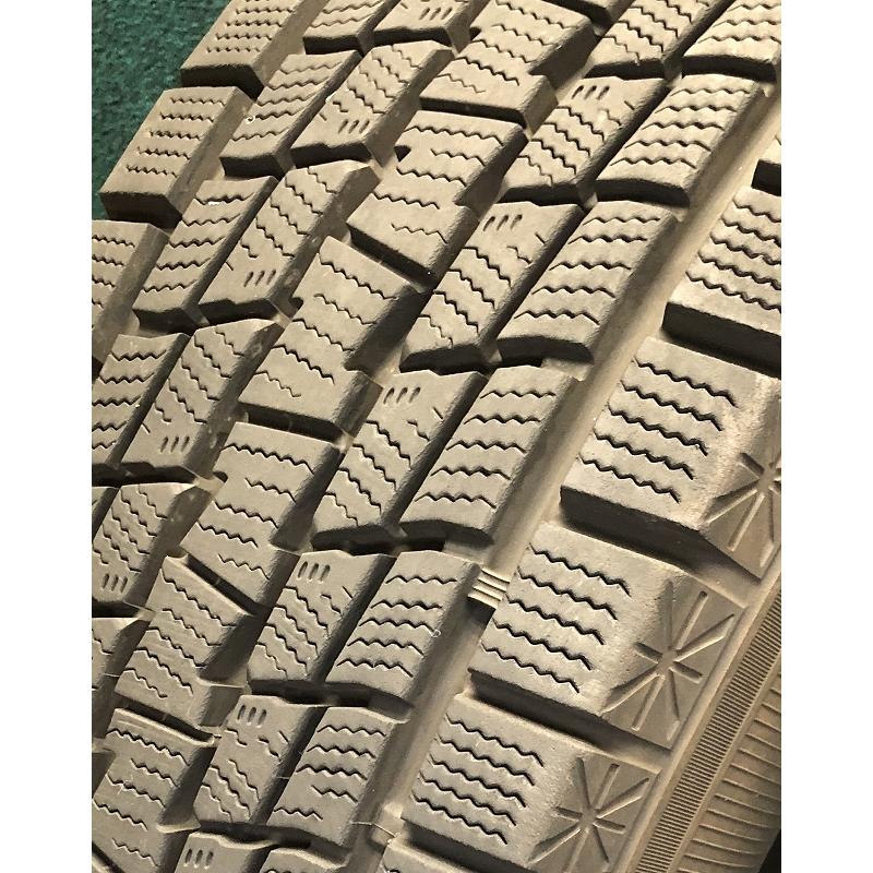 ★2022年製 225/60R18 100Q GOOD YEAR ICE NAVI SUV 中古 スタッドレスタイヤ 1本 18インチ★の画像