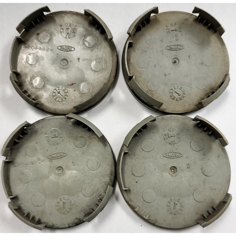 ダイハツ（DAIHATSU） ☆ダイハツ 純正 センターキャップ 4枚