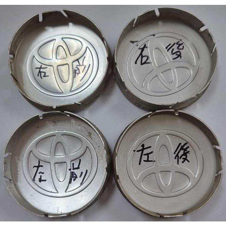 トヨタ（TOYOTA） ☆トヨタ 純正 センターキャップ 4枚☆ : タイヤ