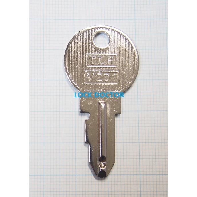 A195 合鍵 1本 井関農機 クボタ トラクター イセキ ヰセキ ISEKI