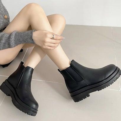 シューズインクローゼット Shoes in Closet -シュークロ- 軽量厚底