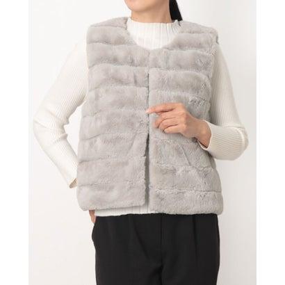 SCAPA グレー ファーベスト ノースリーブ　新品未使用♡ グレー ファーベスト ノースリーブ - メルカリ