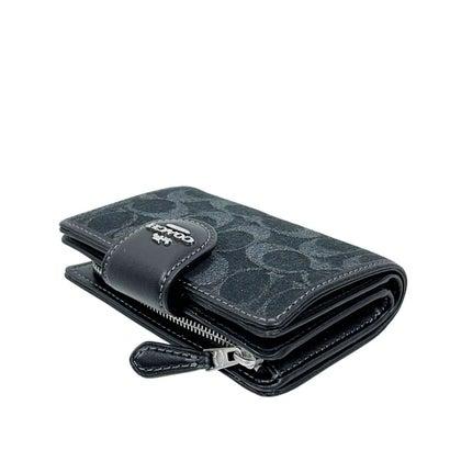 COACH（コーチ） シグネチャー デニム ミディアム コーナー ジップ