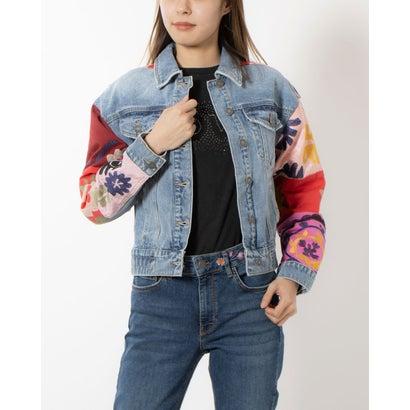 Desigual デシグアル　パッチワーク　刺繍　短丈　デニムジャケット　美品 Desigual（デシグアル） パッチワーク デニム ショートジャケット