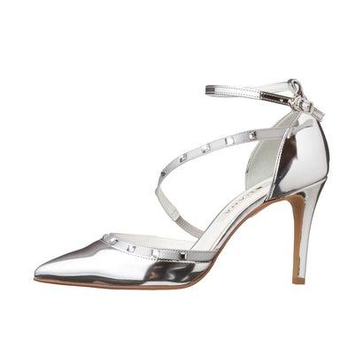 DIANA（ダイアナ） ストラップパンプス （シルバー合皮スムース