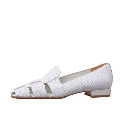 DIANA（ダイアナ） グルカデザインフラットシューズ （白カタオシ
