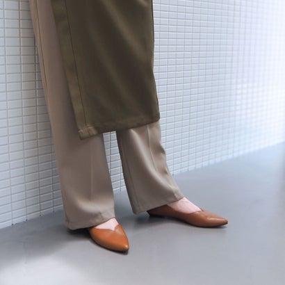 エンチャンテッド enchanted 本革Vカットフラットシューズ （ブラウン