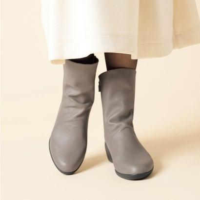 fitfit（フィットフィット） ソフトレザーブーツ900 （トープ