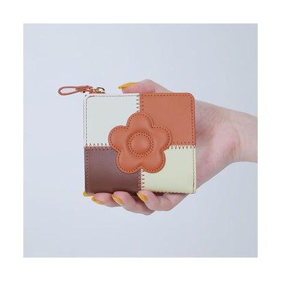 【新品未使用】マリークワント　パッチワーク ウォレット　二つ折り折り財布 MARY QUANT（マリークヮント） マリークワント パッチワーク