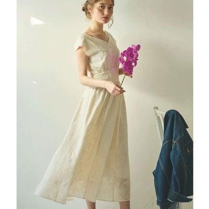 正規激安 クロシェ柄刺繍ワンピース オフホワイト ブランド公式 Locomall ロコモール 通販 Paypayモール 人気no 1 本体 Www Doctor Plan Com