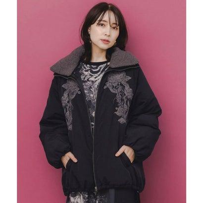 ScoLar（スカラー） ボア襟取り外し可能 花刺繍中綿ブルゾン