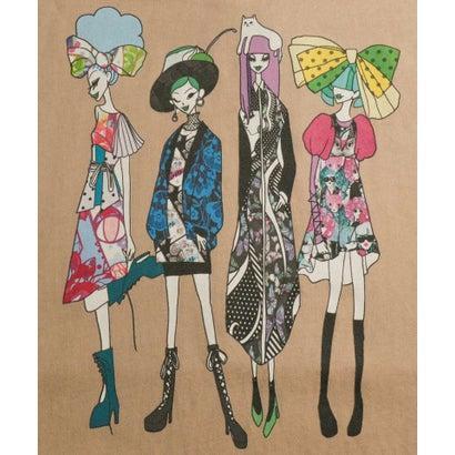 グレー スカラー Locomall ロコモール 通販 Paypayモール Scolar Scolarの服を着たモデル柄