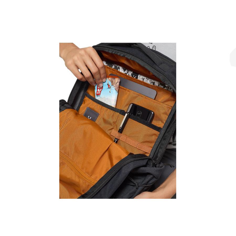 HAGLOFS（ホグロフス） ヤーベ マルチ 22 ユニセックス Haglofs Jarve