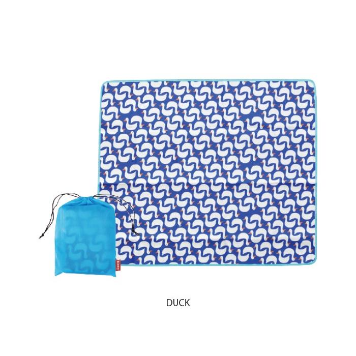 Kicky レジャーシート ミニ 一人用 二人用 1人用 2人用 子供用 キッズ用 幼児用 ポーチ付き ピクニックシート コンパクト 薄型 遠足 運動会 かわいい 撥水加工 A149 ロディ 通販 Yahoo ショッピング