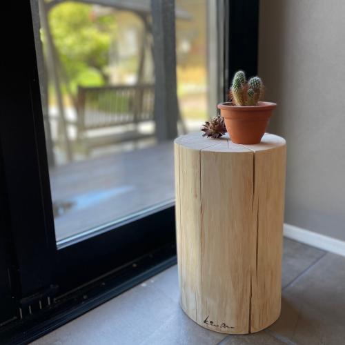 桧丸太スツール(小） |  | 04