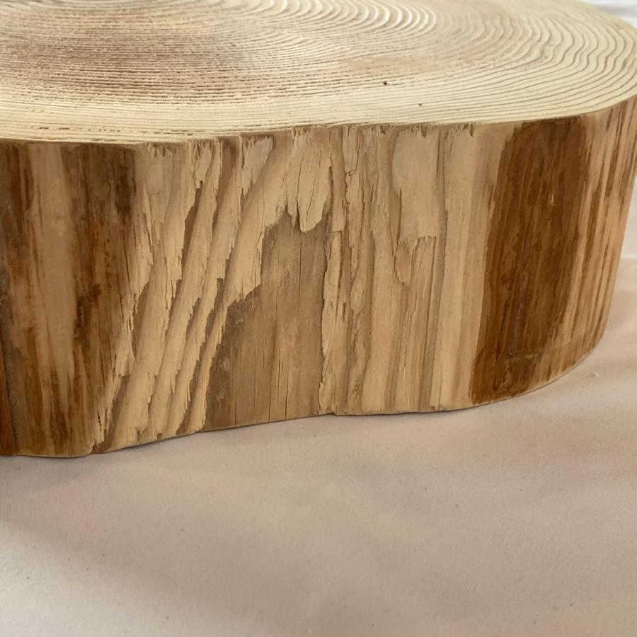 杉　丸太皮なしスライス（大） |  | 05