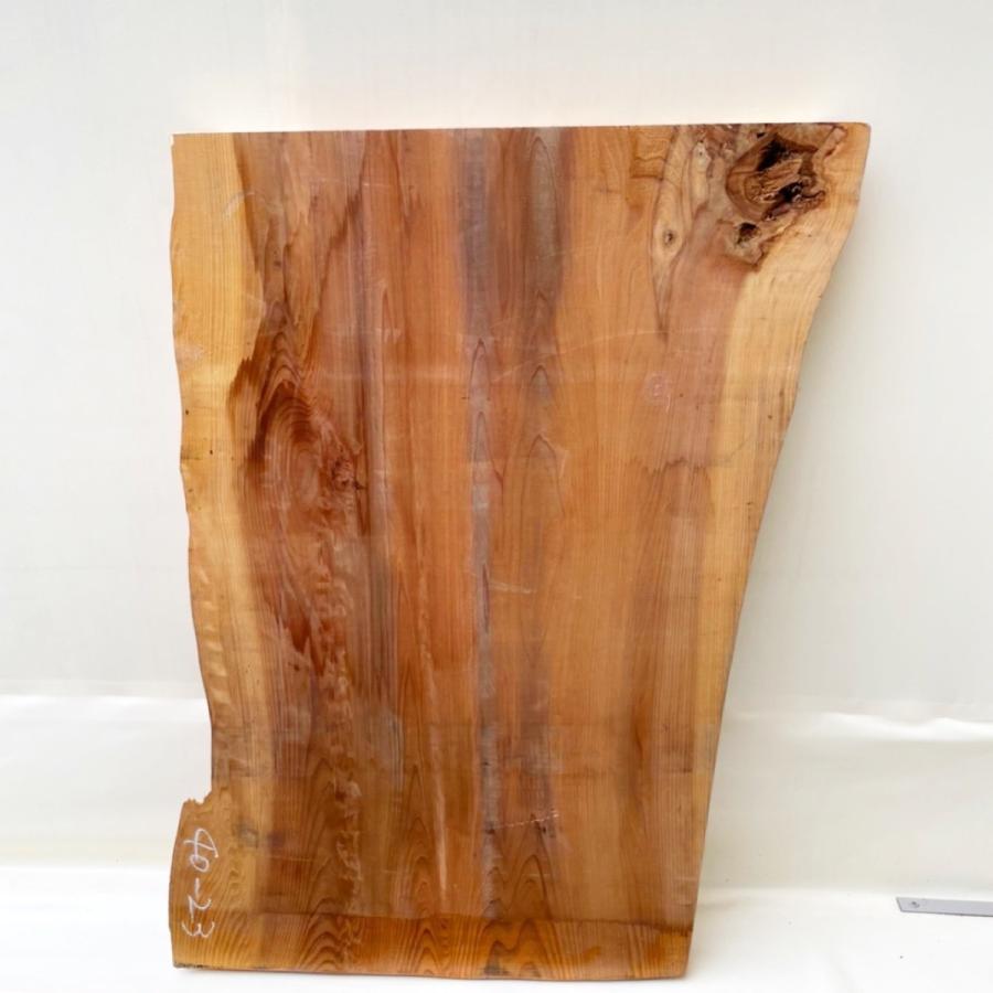 杉　一枚板　≪1100×610×60ミリ≫ |  | 02