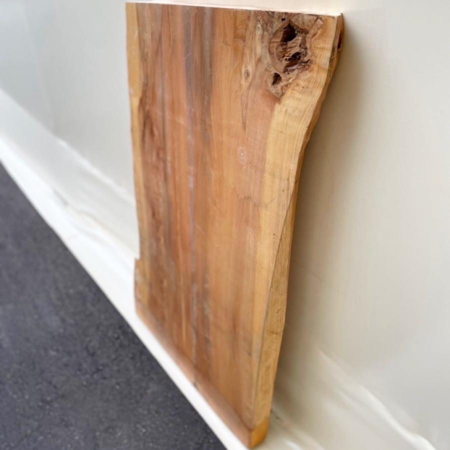 杉　一枚板　≪1100×610×60ミリ≫ |  | 05