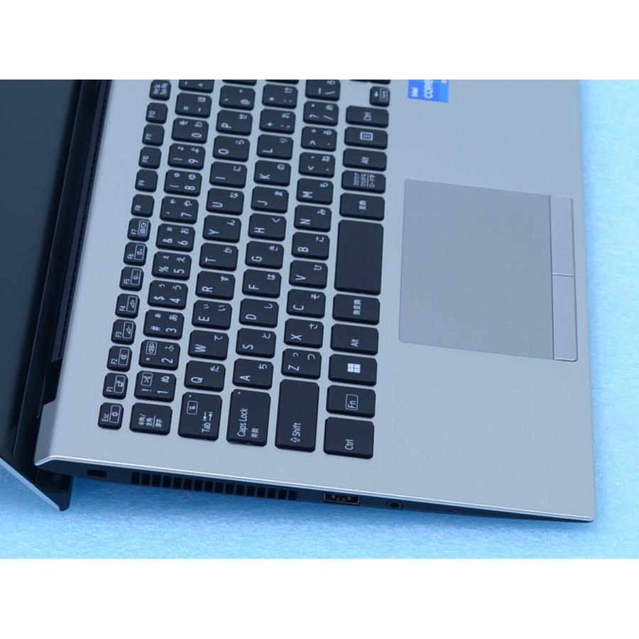 VAIO Pro ほぼ未使用 PK VJPK228 Core i5-1235U 16GB 512GB Win11 軽量