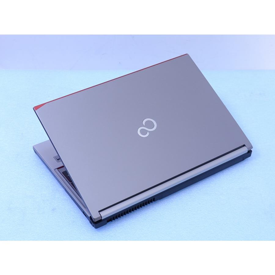 専用富士通Celsius H series h730 メモリ32GB 512GB 富士通 ゲーミングPC CELSIUS H770 フルHD Xeon 32GB SSD512GB