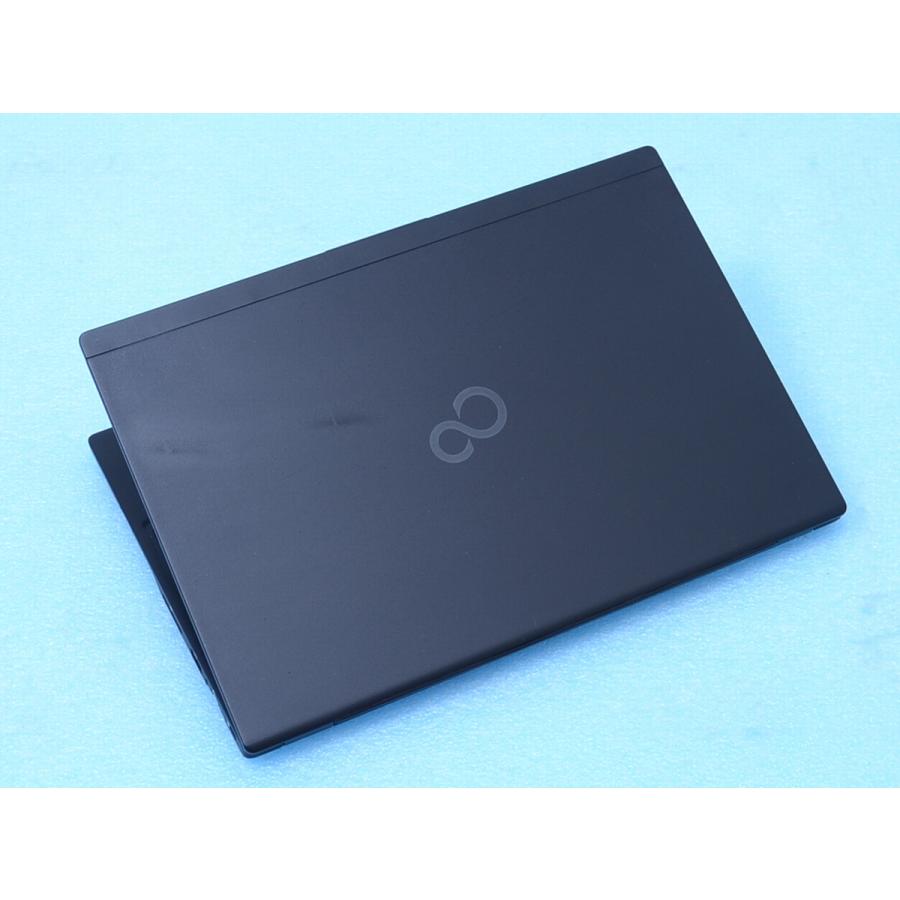 富士通 U939/B SSD256GB Celeron Windows11 FHD 軽量薄型 富士通 U939/B SSD256GB Celeron Windows11 FHD 軽量薄型