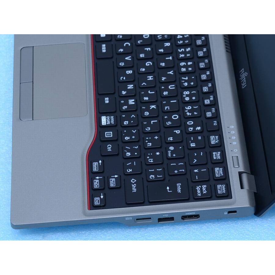 富士通（FUJITSU） U7312/J Core i5-1250P 16GB 512GB Win11 LIFEBOOK