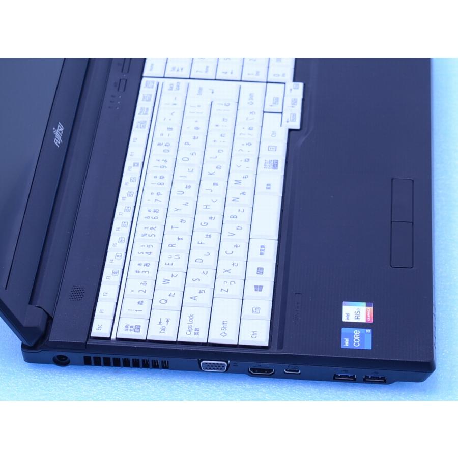 富士通 499時間 LIFEBOOK A7511/G 2022年3月 Core i5 8GB 256GB