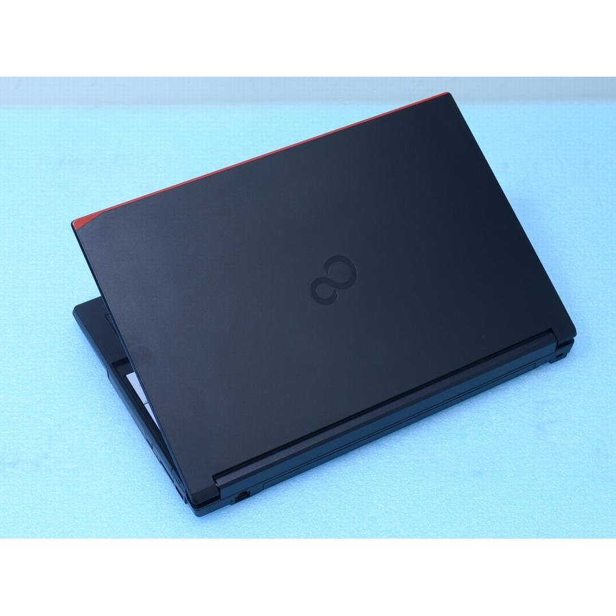 LIFEBOOK A A7511/G FHD Core i5-1145G7 16GB 256GB DVD USB4/WiFi6