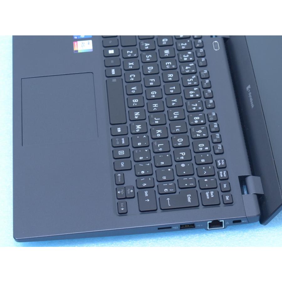F07 東芝 極美品 i7 32GB 1TB 第12世代 G83/KV dynabook 大容量 高性能