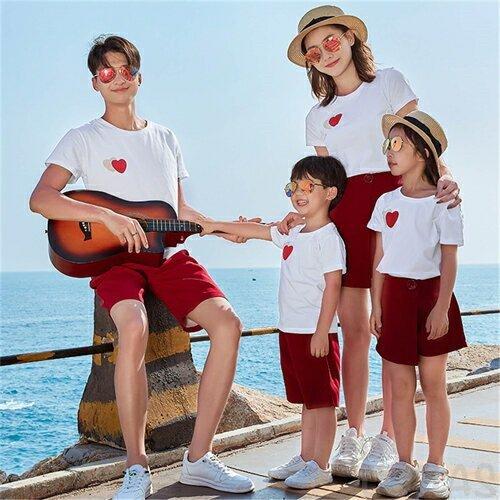 親子 ペアルック ｔシャツ 夏服 親子コーデ 親子ペアｔシャツ 半袖 コーデ 夏 Tシャツ 家族 お揃い Tシャツ ブランド 大人 子供 お揃い 3 人 親子 Lohmk4259 Lohas Hal Shop 通販 Yahoo ショッピング