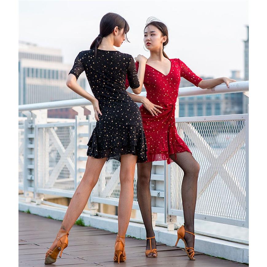 ラテンダンス 演出服 女の子 オトナ 衣装 練習着 ラテン 演出服 社交ダンス 舞台 成人 ダンスウェア スタンダードドレス ステージ服 発表会 イベント Trld 30 Loloヤフーショップ 通販 Yahoo ショッピング