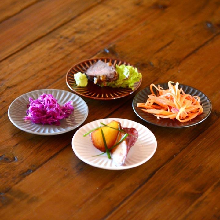 和風モノトーン しのぎ彫り 全4color 小皿 9 3cm 日本製 小皿 豆皿 醤油皿 薬味皿 おしゃれ お皿 皿 食器 プレート 陶器 美濃焼 かわいい おうちごはん R93 窯元ロングアイランド 通販 Yahoo ショッピング