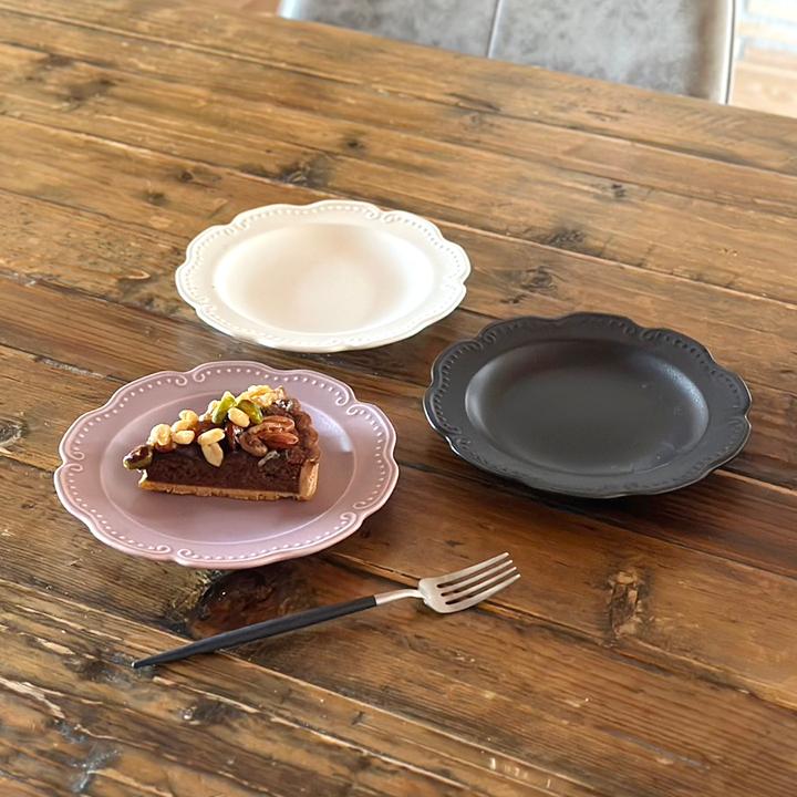 リーフ リム フラワー プレート 17.5cm お皿 おしゃれ 洋食器 皿 リーフ リム フラワー プレート 17.5cm お皿 おしゃれ 洋食器 皿