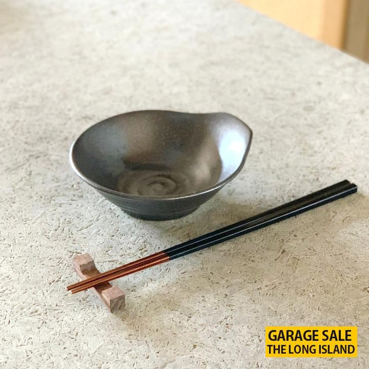 89円 は自分にプチご褒美を アウトレット とんすい 小鉢 煮物鉢 黒結晶 和食器 お皿 日本製 おしゃれ 食器 陶器 美濃焼 カフェ風 モダン食器 おうちごはん かわいい sdgs サステナブル 89円 は自分にプチご褒美を アウトレット とんすい 小鉢 煮物鉢 黒結晶 和食器 お皿 日本製 おしゃれ 食器 陶器 美濃焼 カフェ風 モダン食器 おうちごはん かわいい sdgs サステナブル