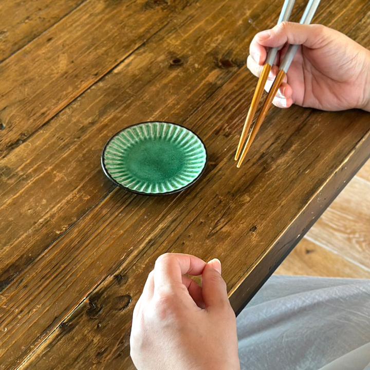 しのぎ彫り 小皿 9.6cm 6color 豆皿 醤油皿 薬味皿 おしゃれ お皿 皿