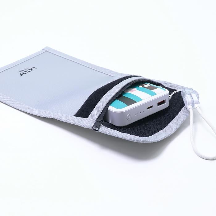 もしもに備える]防炎 防水 ポーチ 耐火ポーチ モバイルバッテリー