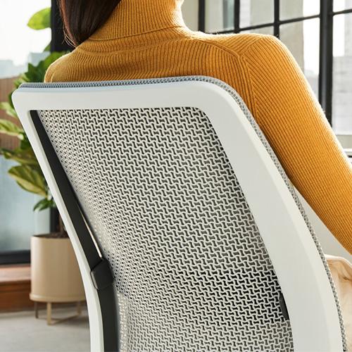 Series2 Steelcase ブラックフレーム 3Dニット/エアバック オフィスチェア デスクチェア オフィス 会社 高機能 ハイバック おしゃれ ブラック 肘付 436AIR3DBA_1