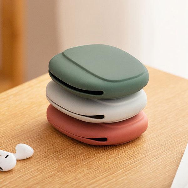 イヤホンケース シリコン かわいい おしゃれ 小物入れ 薬入れ